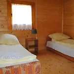 Jaskolcze Gniazdo Lodge Dziwnówek