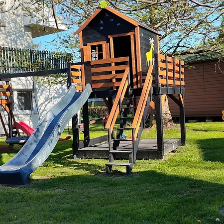 Jaskolcze Gniazdo Dziwnówek