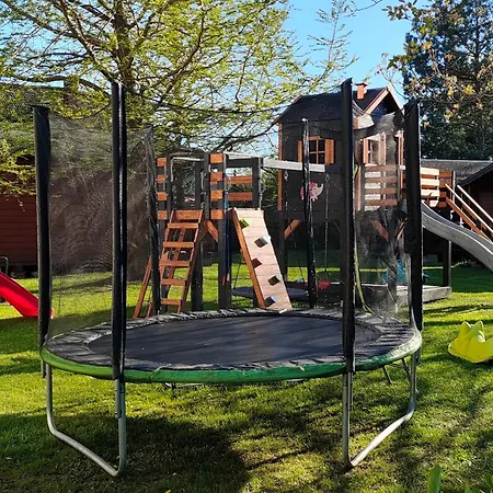 Jaskolcze Gniazdo * Dziwnówek