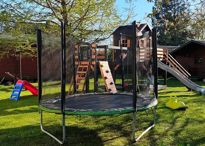 Jaskolcze Gniazdo * Dziwnówek